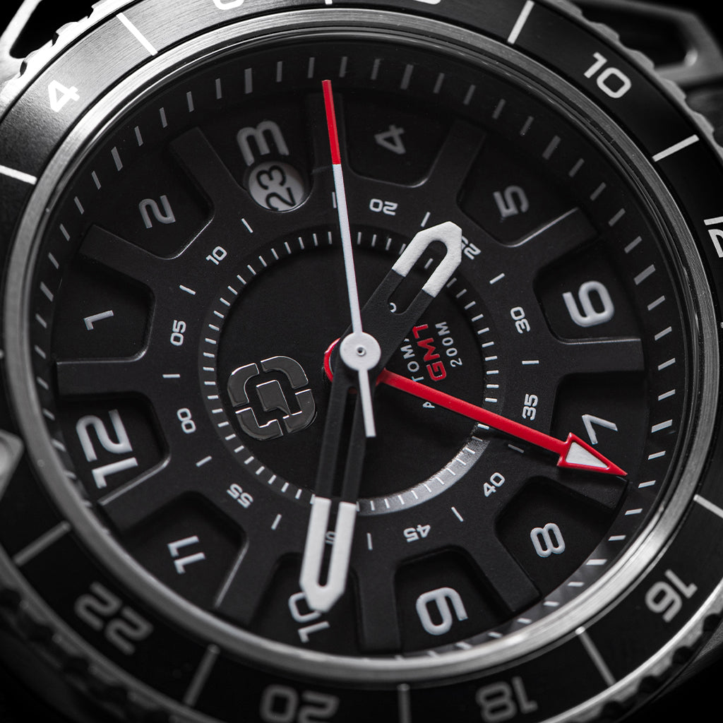 Dango: GMT-01 - AUTOMATIC GMT WATCH WITH METAL BRACELET
