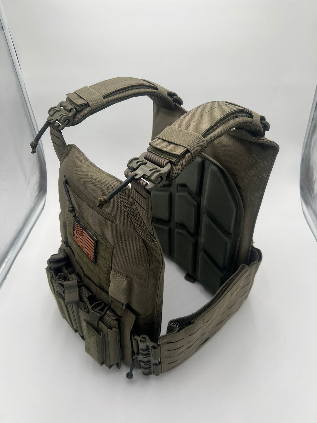 Redemption Tactical® Crusader 2.0 XL V4 Plate Carrier w/ Side Cummerbund
