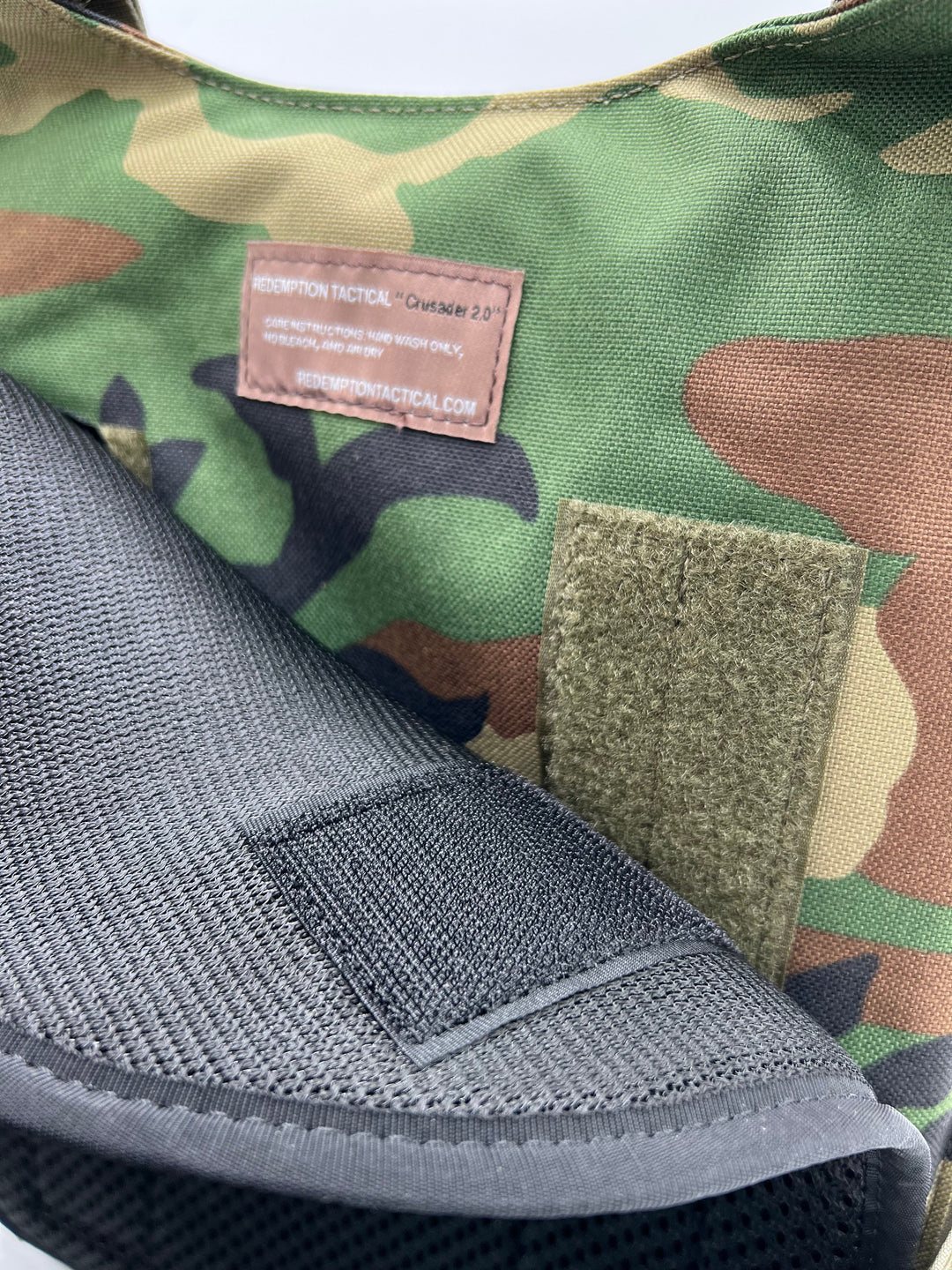 Redemption Tactical Crusader 2.0® V4 - Lightweight Level IV Plates + Level III PE Side Plates + Carrier + Mag Pouches - Full Kit