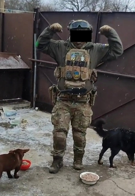 Redemption Tactical Crusader 2.0® - St. Michael Armor Kit - Carrier + Medical Kit + + Level IV Plates + Level III Side Plates